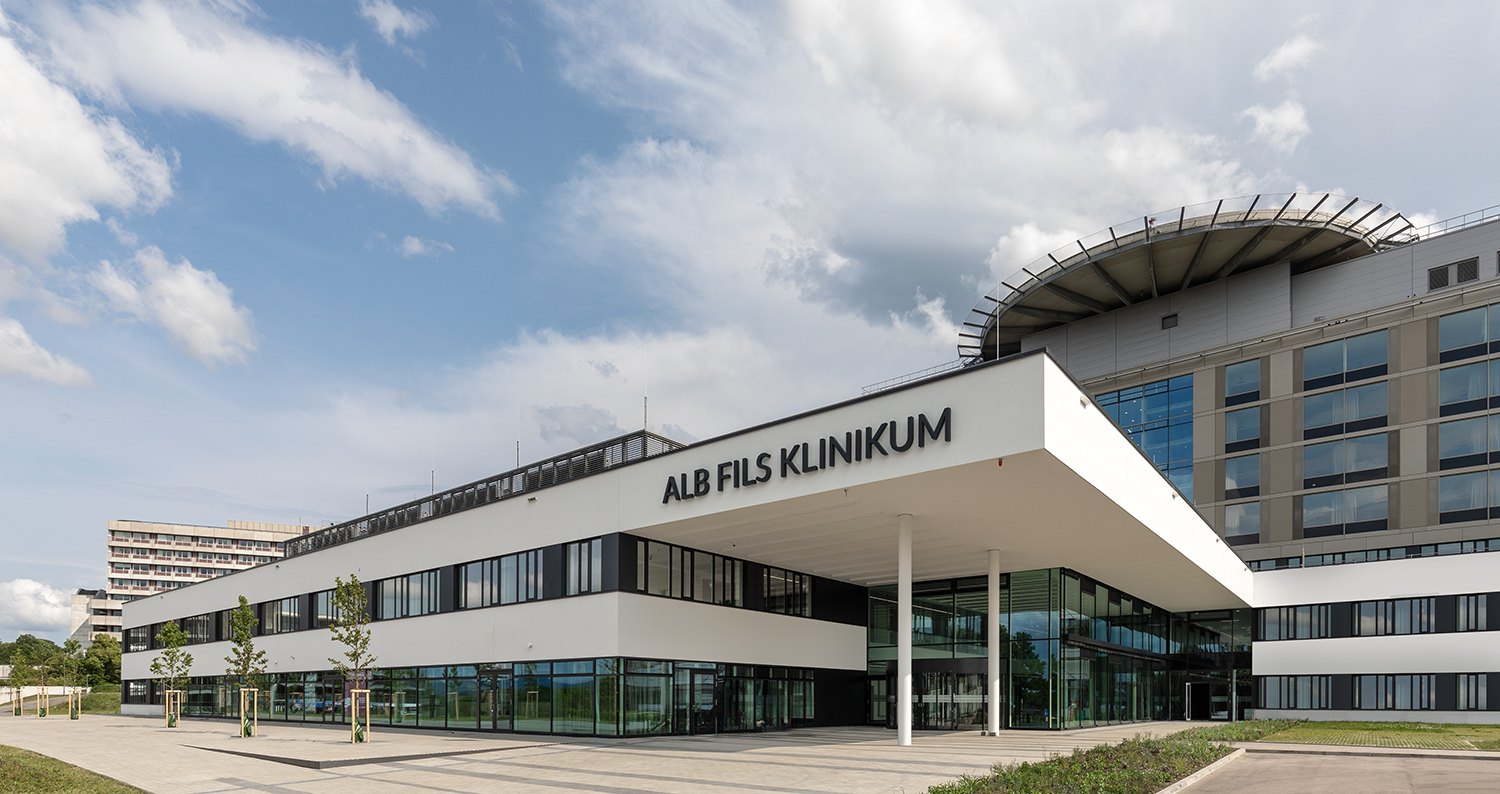 Innenarchitektur Cafébereich Bäckerei Eicherts, Alb Fils Klinikum Göppingen