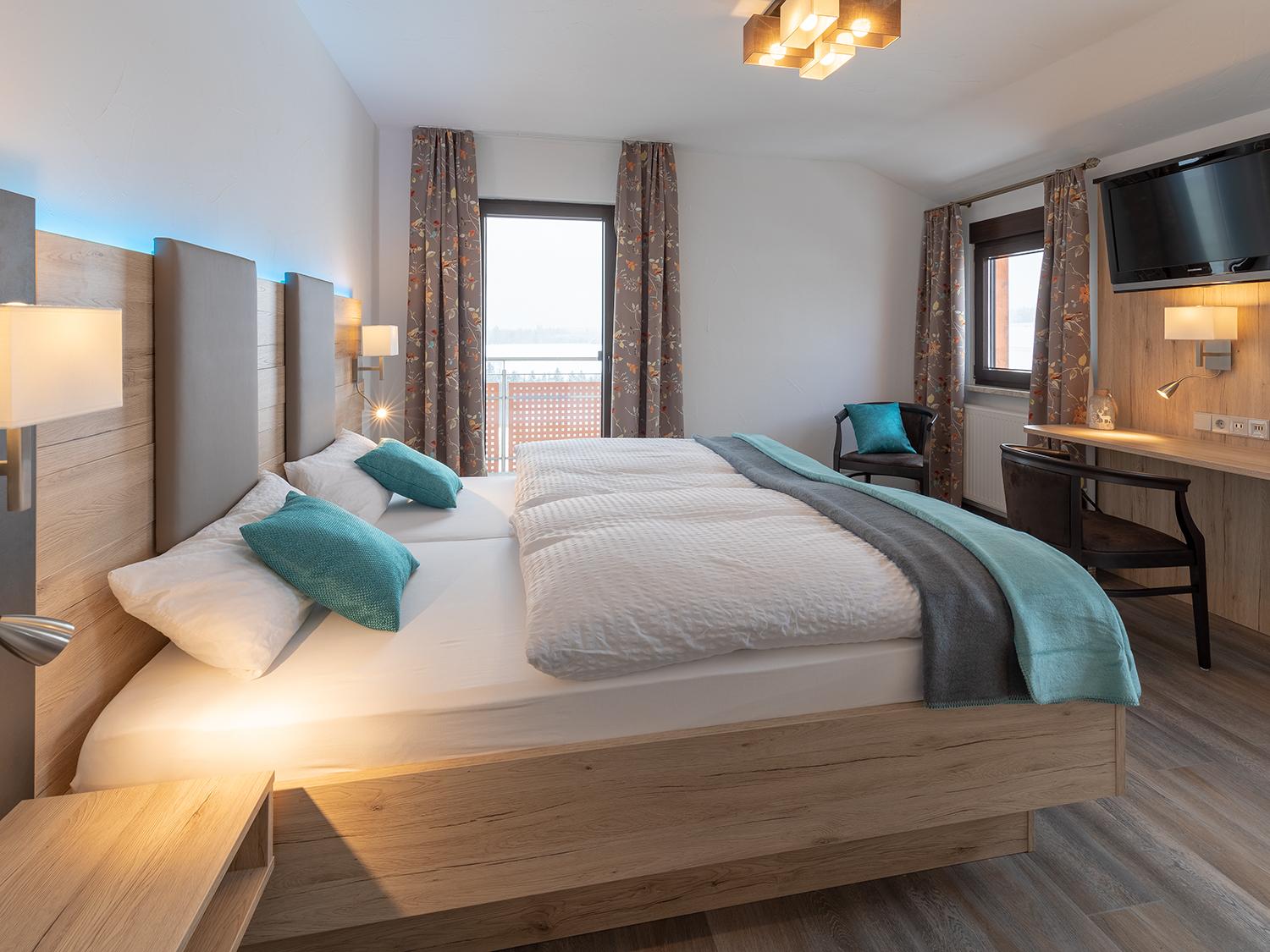 Hotelfotografie: Außenansicht des Landhotel Traube, Göttelfingen