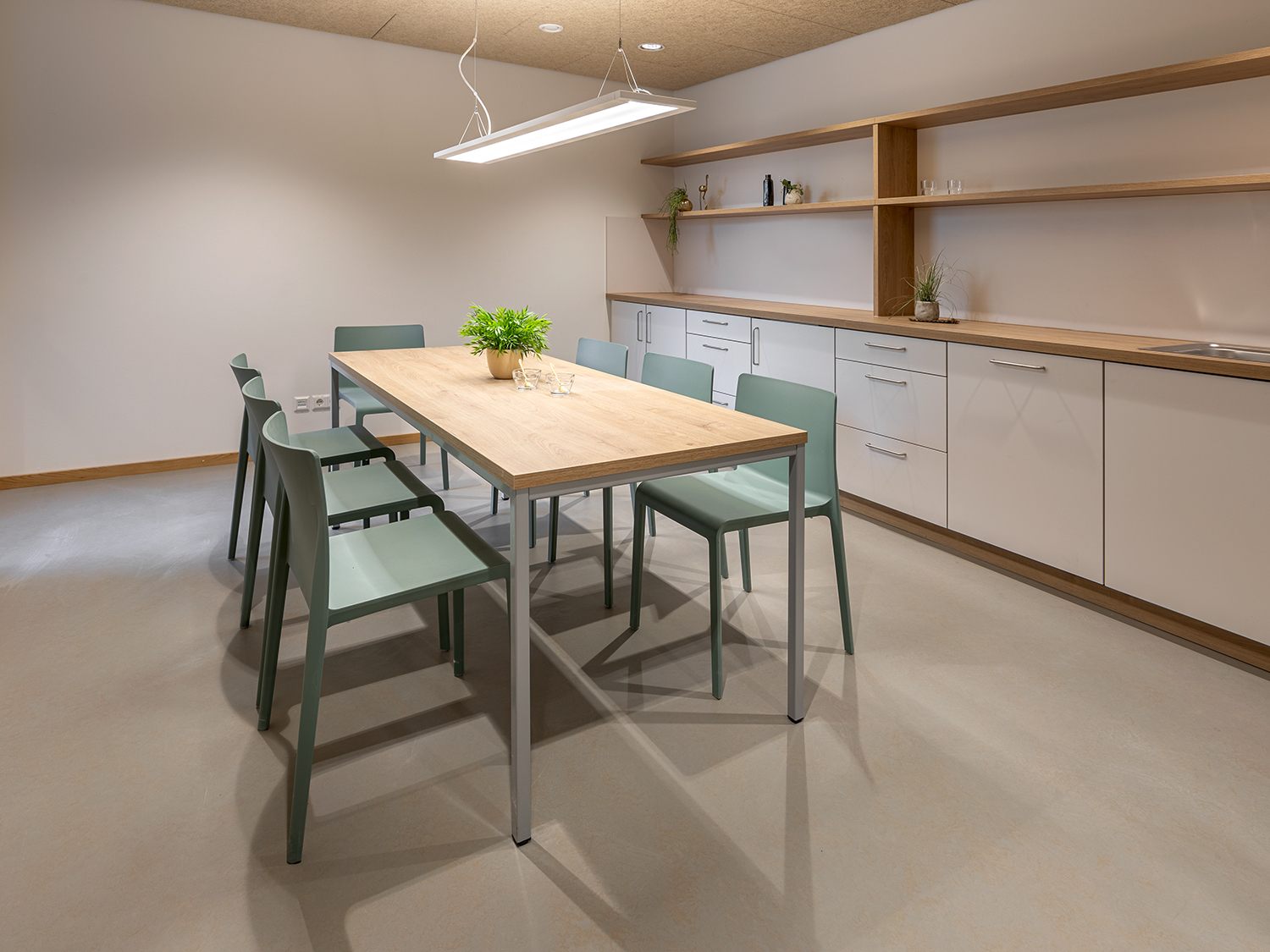 Architekturfotografie des Flurs mit Lichteinfall, Pflegeheim Hechinger Eck