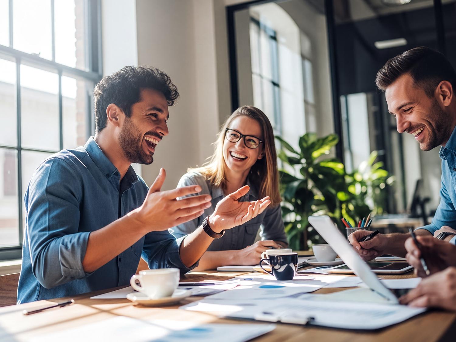 Authentisches Teamfoto im Meeting